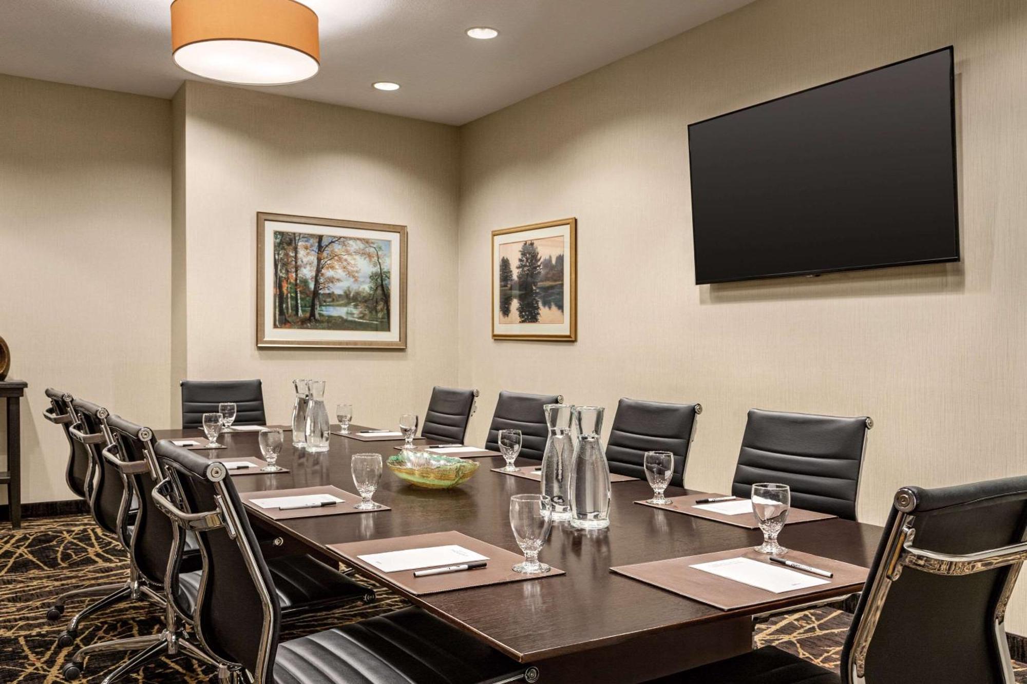 Radisson Hotel Colorado Springs Airport 외부 사진